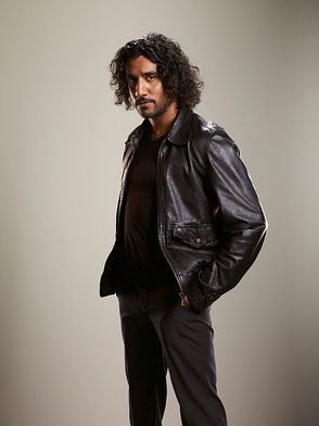 Naveen Andrews photos