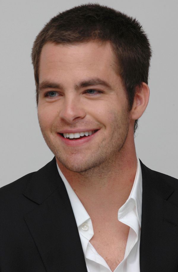 Chris Pine - Birthday, Birthplace, Nationality, Instagram Followers ...