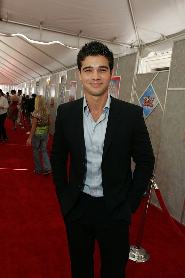 Steven Strait Birthday, Birthplace, Nationality, Age, Sign, Photos